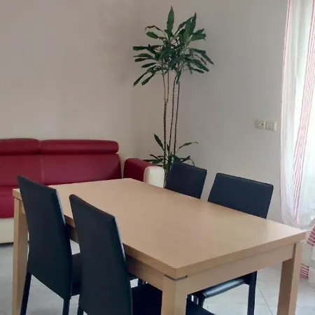 Sant'agostino Appartement *